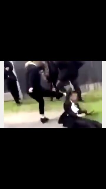 RACE WARS.. JUST LIKE THEY WANT.. DIVIDE & CONQUER.. LINKS 👀