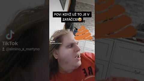 KDYŽ už TO je v ZATÁČCE! 😲🤣🧻 #funny #tiktok #shorts