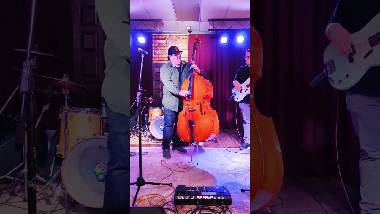 Upright bass through the Helix! works pretty good IMO