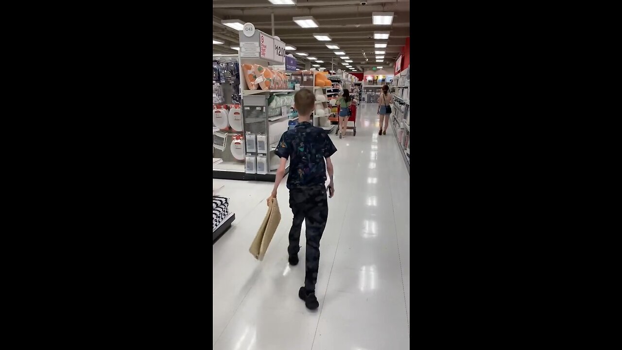 Putting Stuff In Peoples Carts 🛒