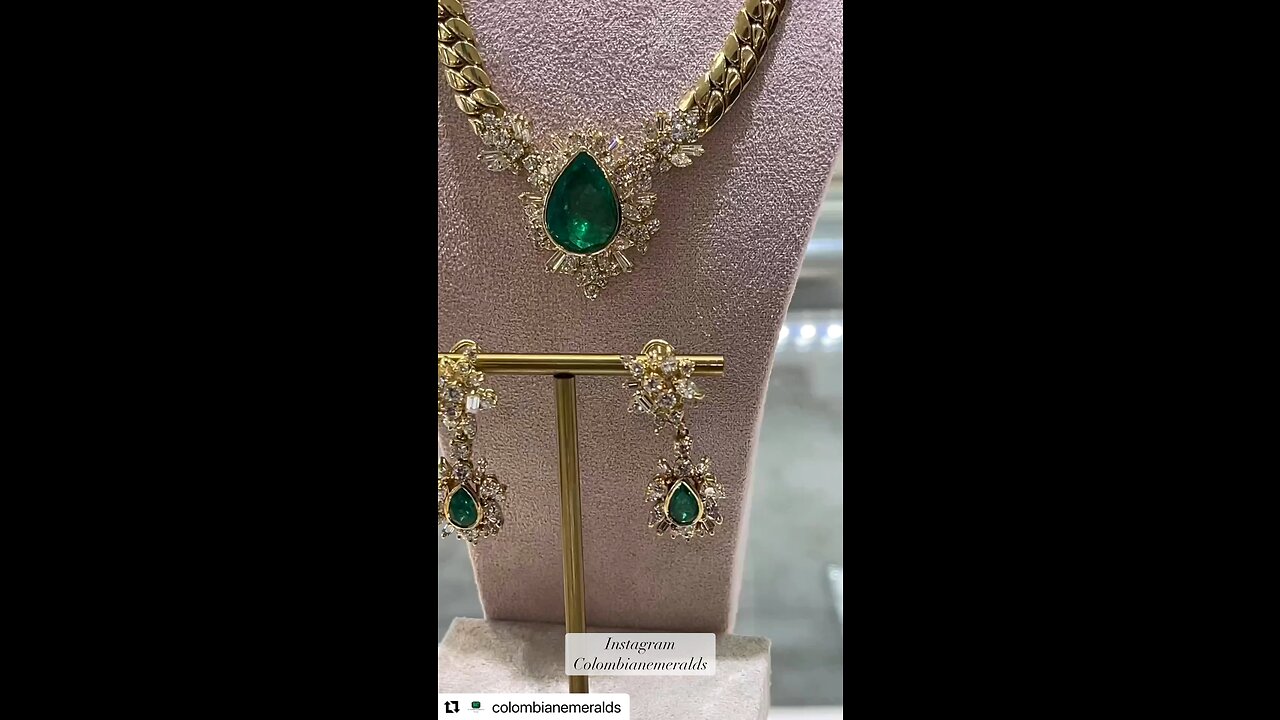 Emerald and diamond Jewelry Sets: Shop Matching Bracelet, Necklace and Earring Sets 18K