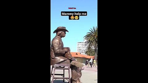 Mammy help me 🤩#prank #fun #funnyprank #funny #shorts #viral #mahdi_fun #explore