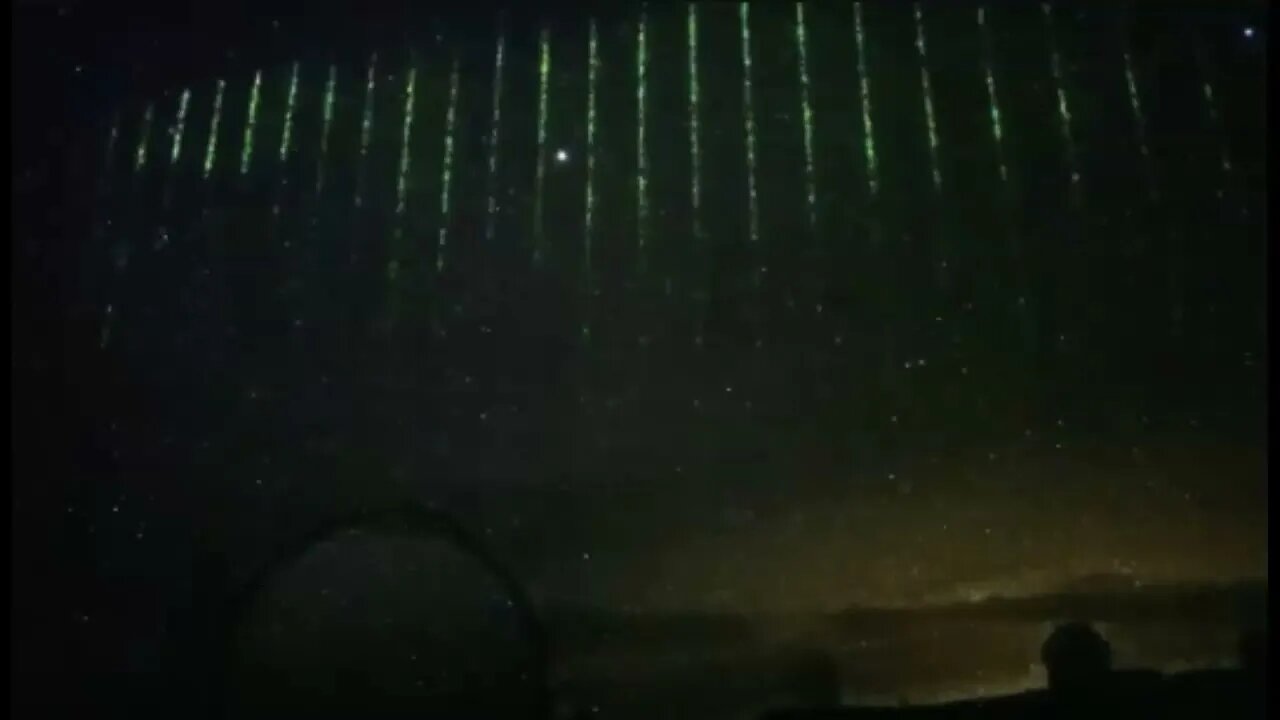 What Were The Strange Green Lights Photographed In The Sky Above Hawaii?