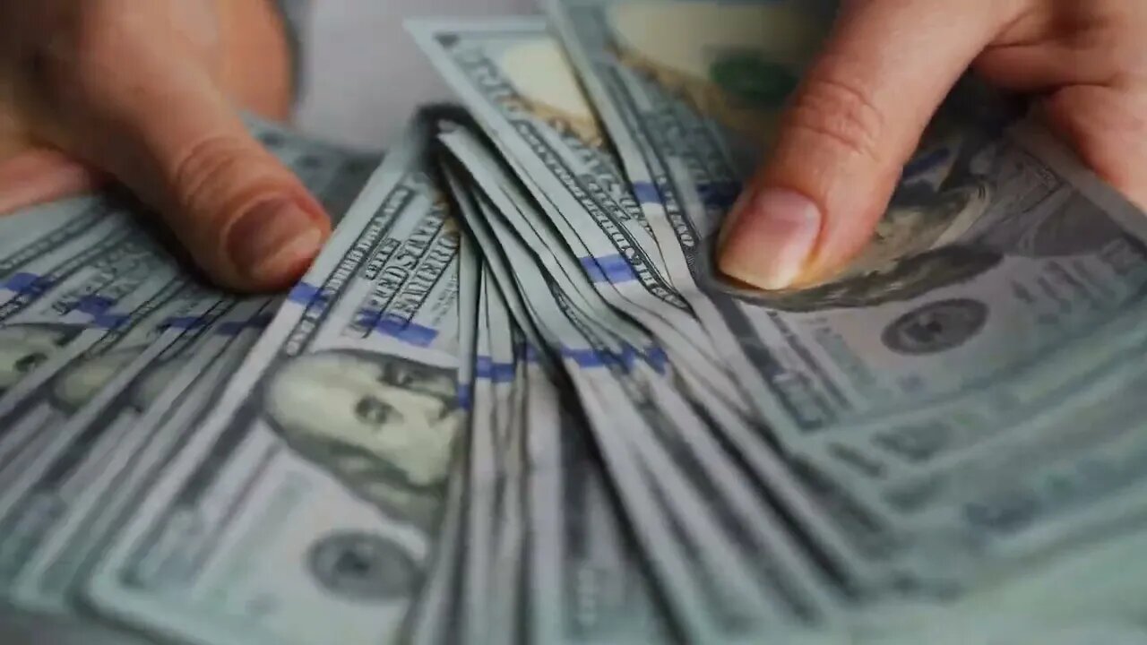 hands counting us dollar bills or paying in cash concept of investment success fina SBV 346838403 HD