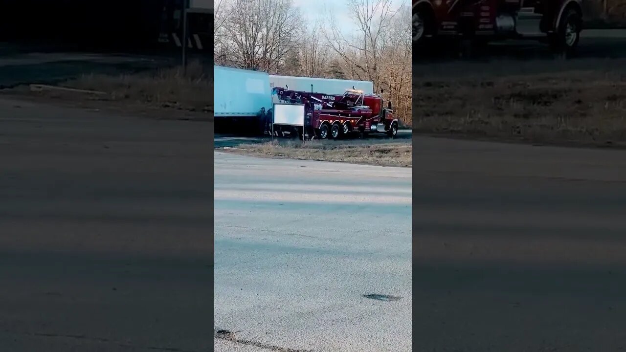 you're not supposed to drop it there Driver! #trucking #accident #mrtrench #steeringwheelholder