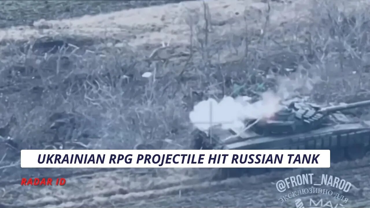 Ukrainian RPG projectile hit Russian tank | Ukraine War