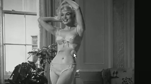 Marilyn Monroe HOLLYWOOD 1ST TRANNY They gave to the MASSES