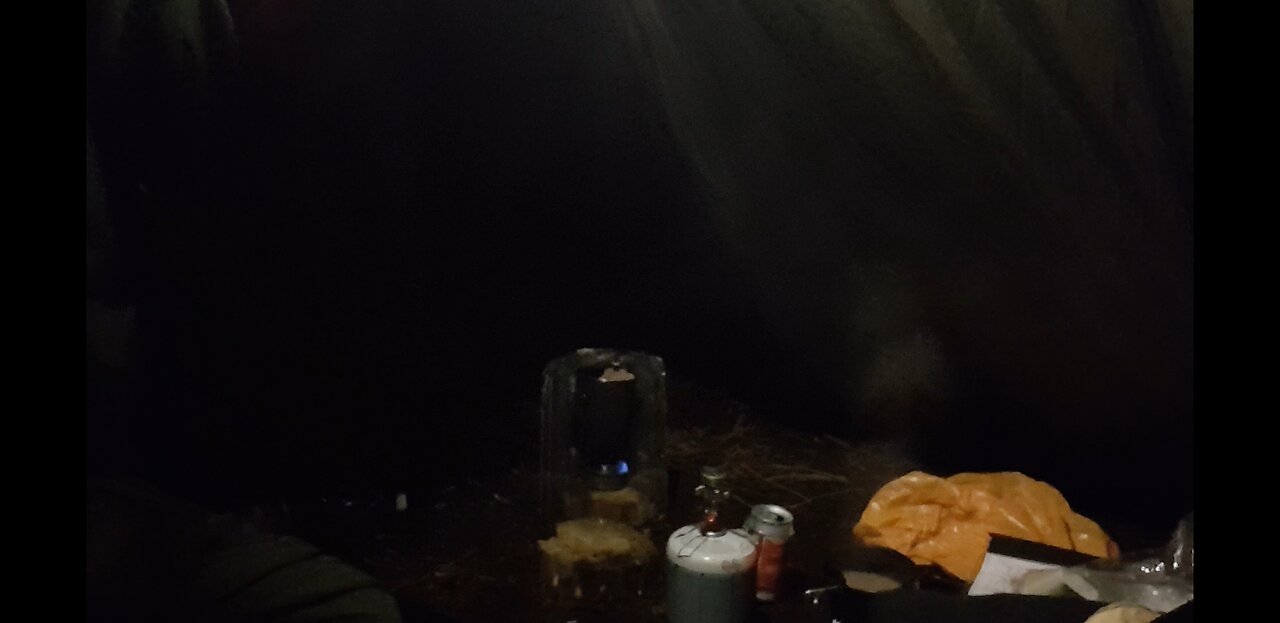 Using a trangia to heat up a meal. 21st Jan 2023