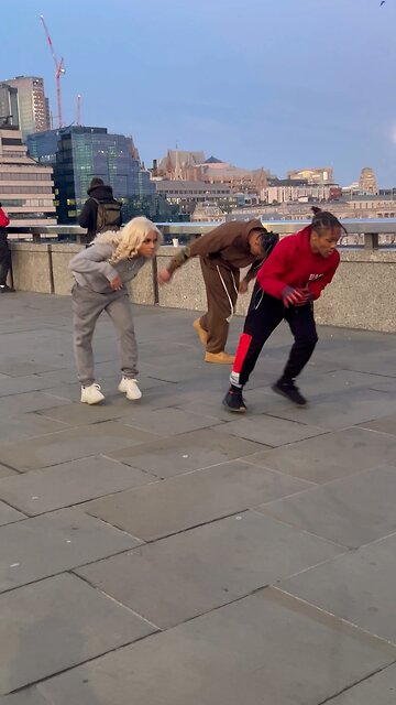 On The London Bridge