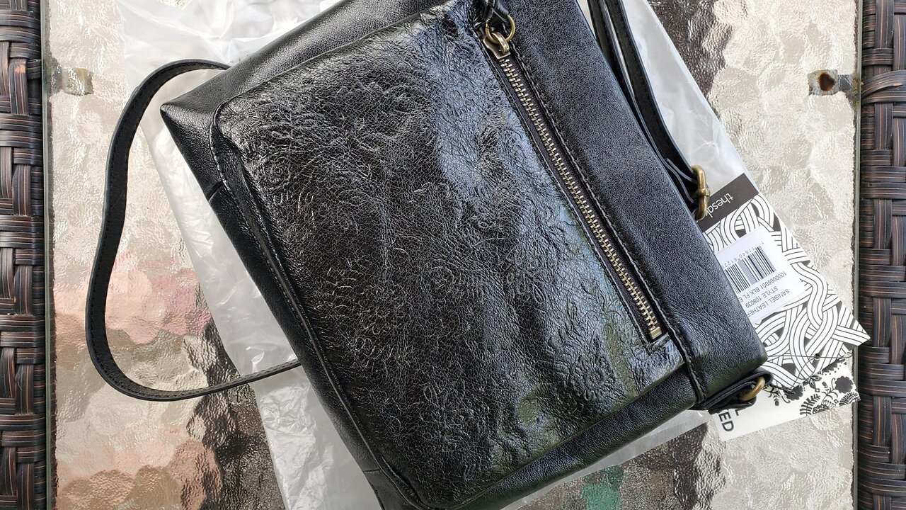 The Sak Womens Sanibel Leather Mini CrossBody Bag