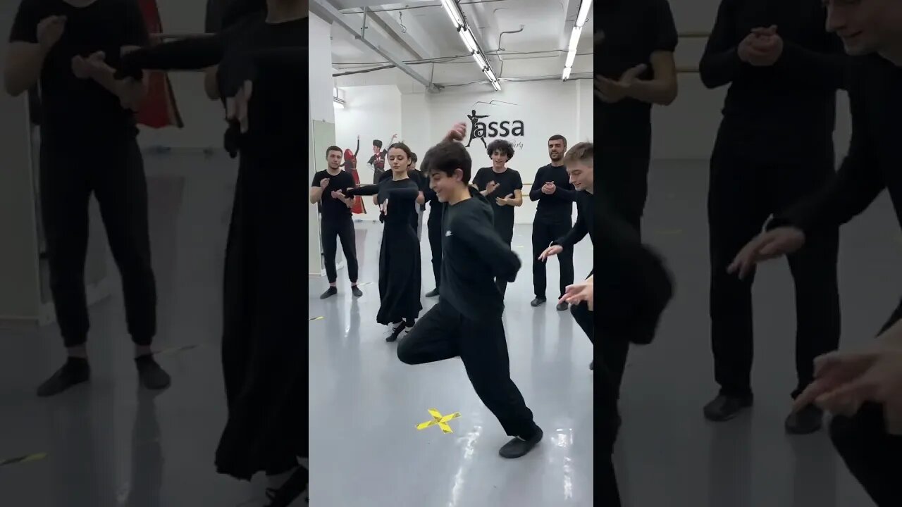 Лезгинка Пацан и девушка