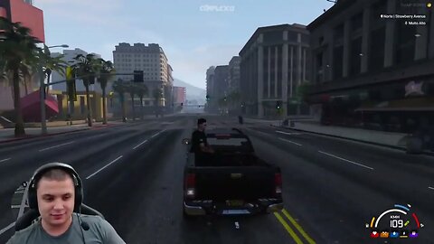 PaulinhoLoko sendo preso depois de se entregar para a policia | GTA RP - CPX