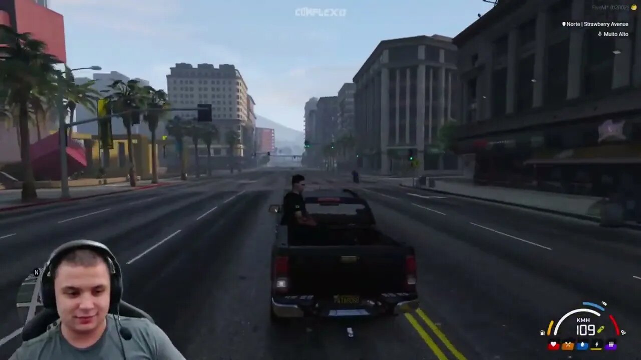PaulinhoLoko sendo preso depois de se entregar para a policia | GTA RP - CPX