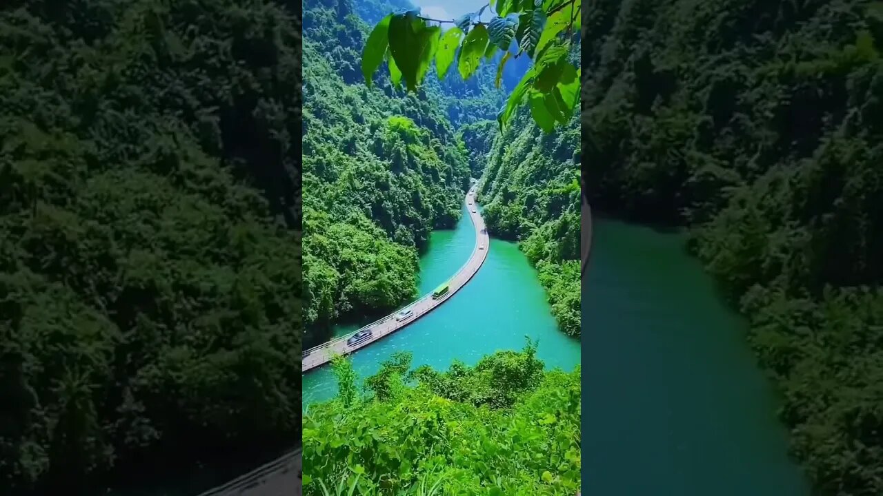 Shiziguan Floating Bridge in China.