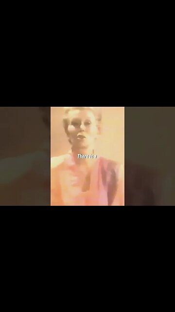 Life is very simple. #louisehay #lifeadvice #changeyourmindset #livethebestlife