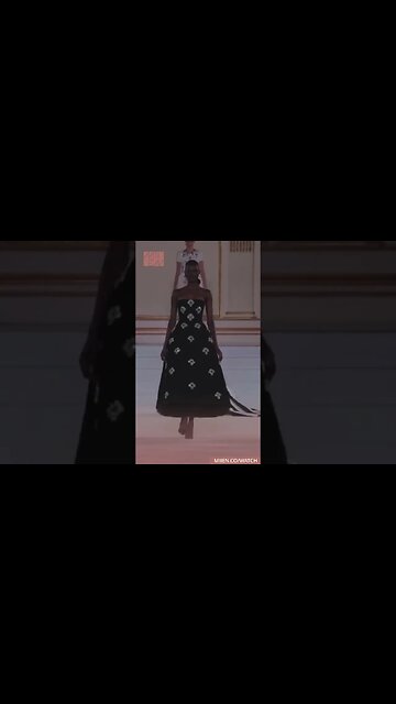 Carolina Herrera Fall Winter 2023 Runway show #nyfw #style #fashion #fashionshow #runway