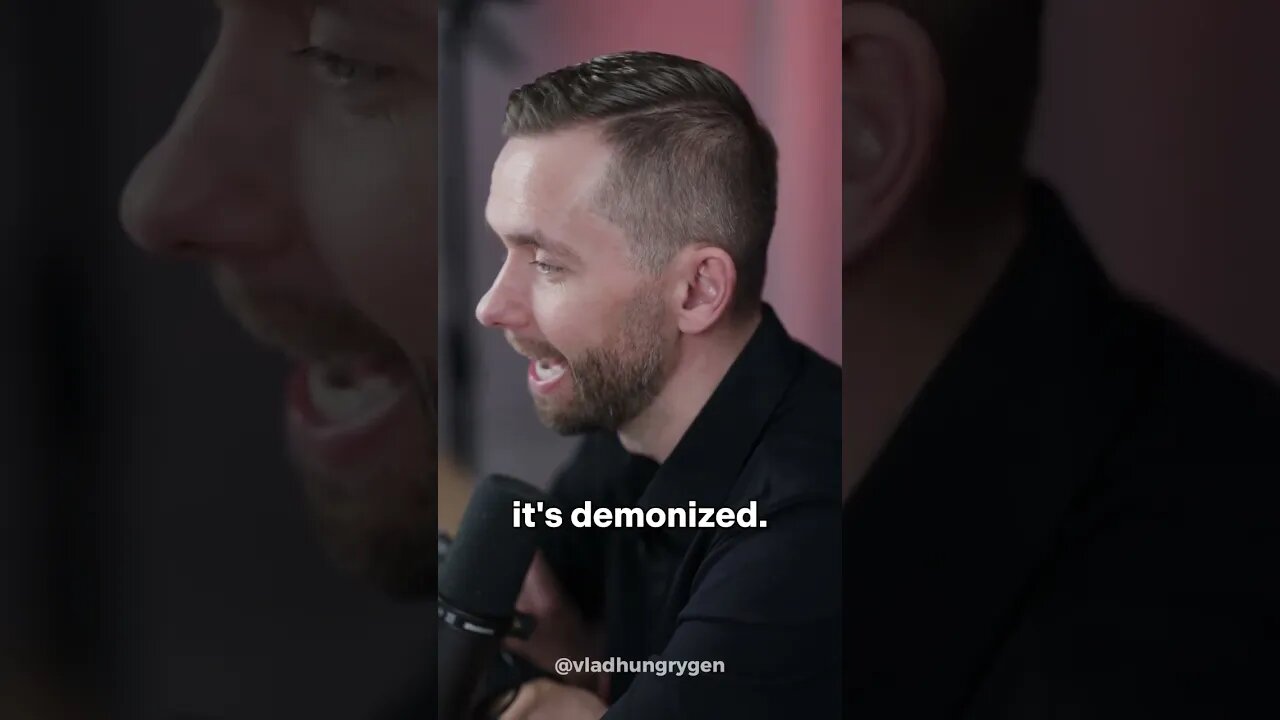 What do you call a person under the influence of demons? 🧐