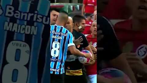 🚨[BRIGA ANTES DO JOGO?]🚨 D'ALE E MAICON BRIGANDO ANTES DO CLÁSSICO #futebol #futebolaovivo