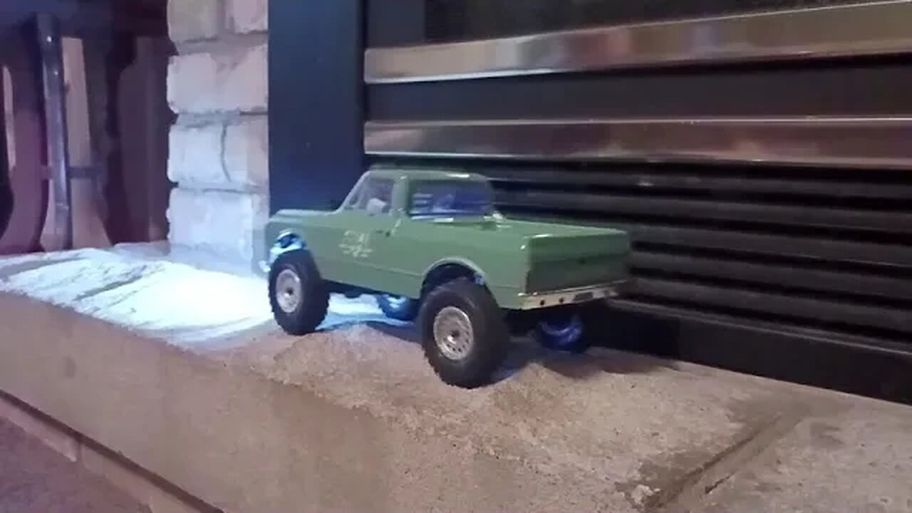 Axial SCX24 does some carpet crawling at Hearthstone Hill