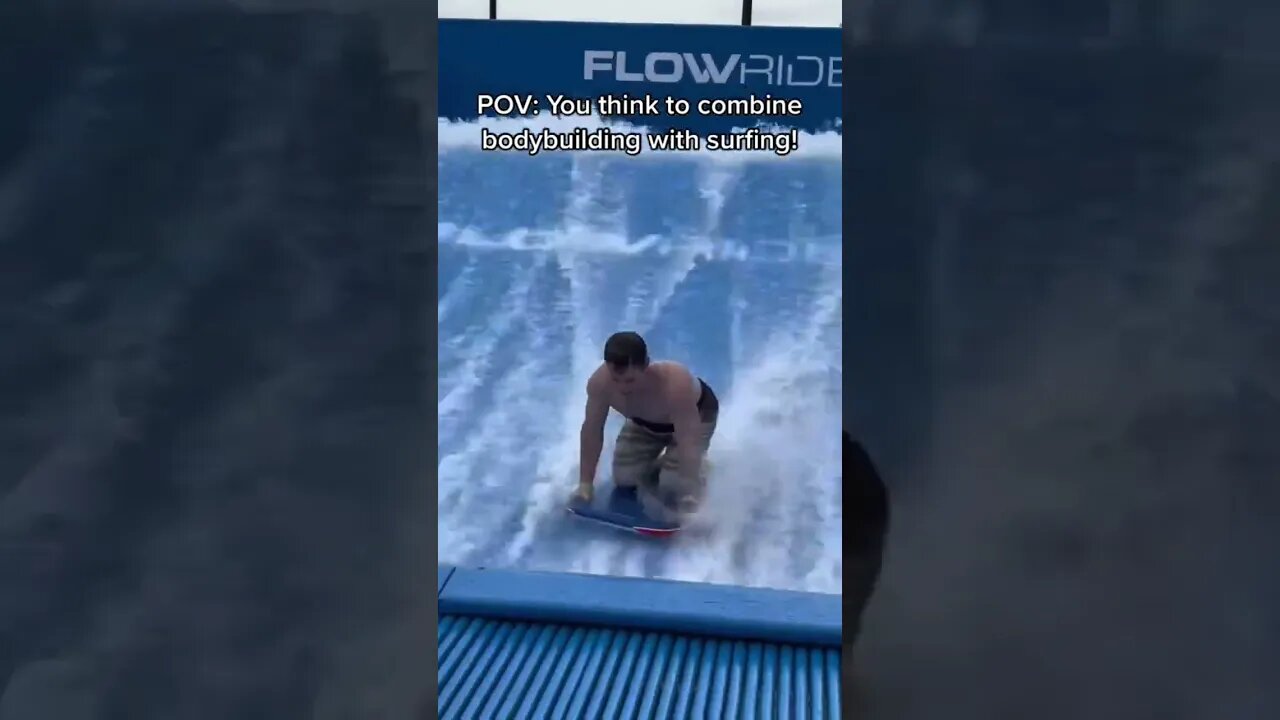 POV: You think to combine bodybuilding with surfing! #flexing #flowrider #bodybuilding #finesse