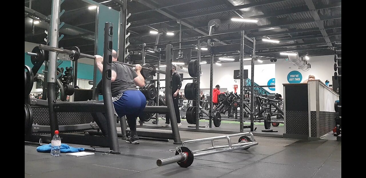 Last superset. Squats and deadlift. 2nd Feb 2023