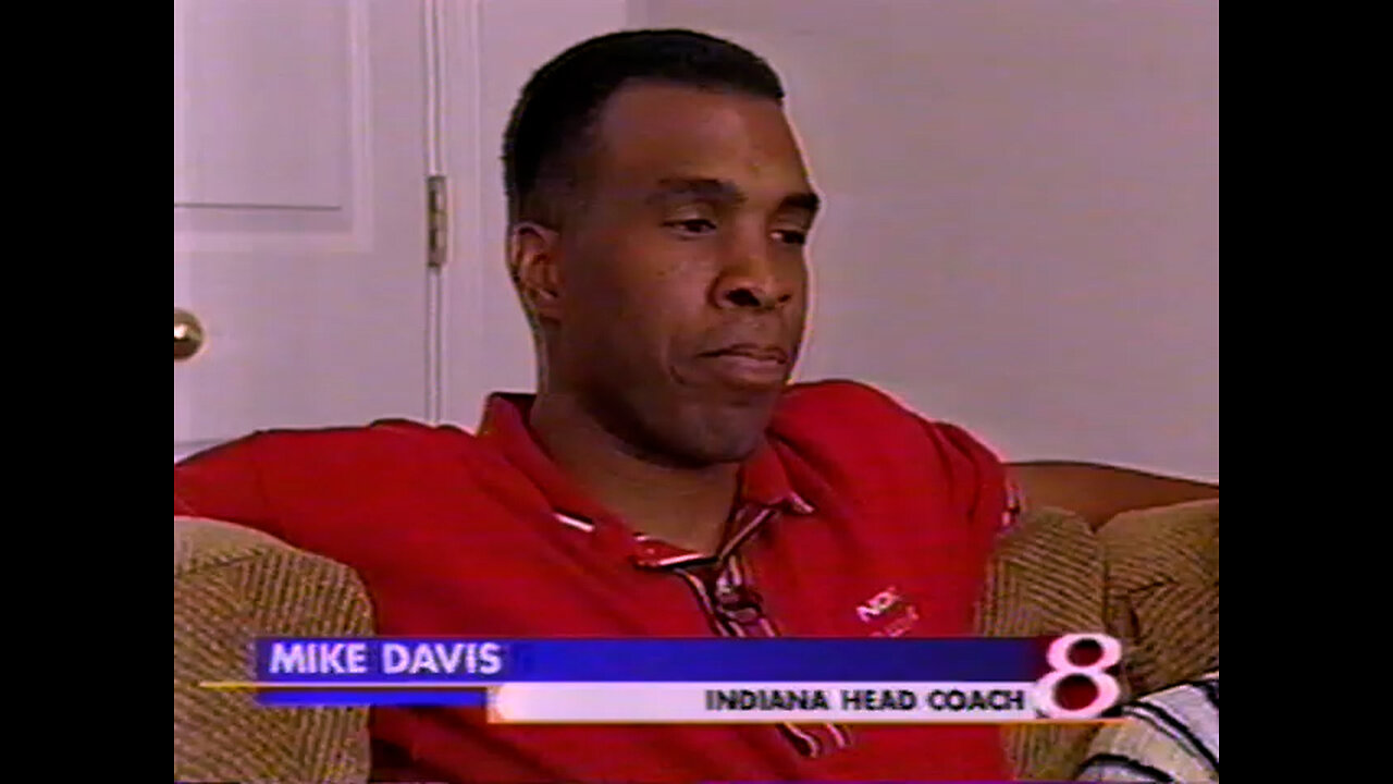 November 14, 2000 - Indiana & New Head Coach Mike Davis Face Pepperdine