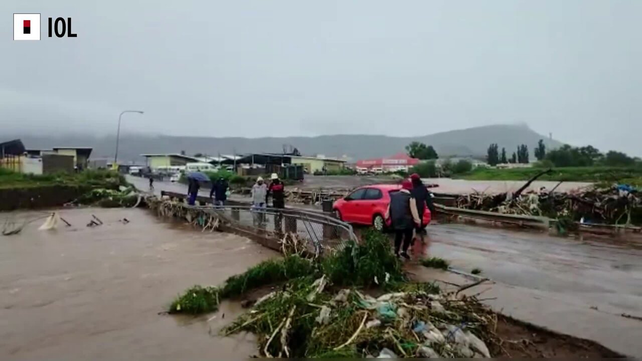 Watch: Silver Town Residents in Queenstown are Relocated due to Flooding (1)