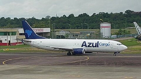 Boeing 737-300F PR-AJY taxia e decola de Manaus para Campinas