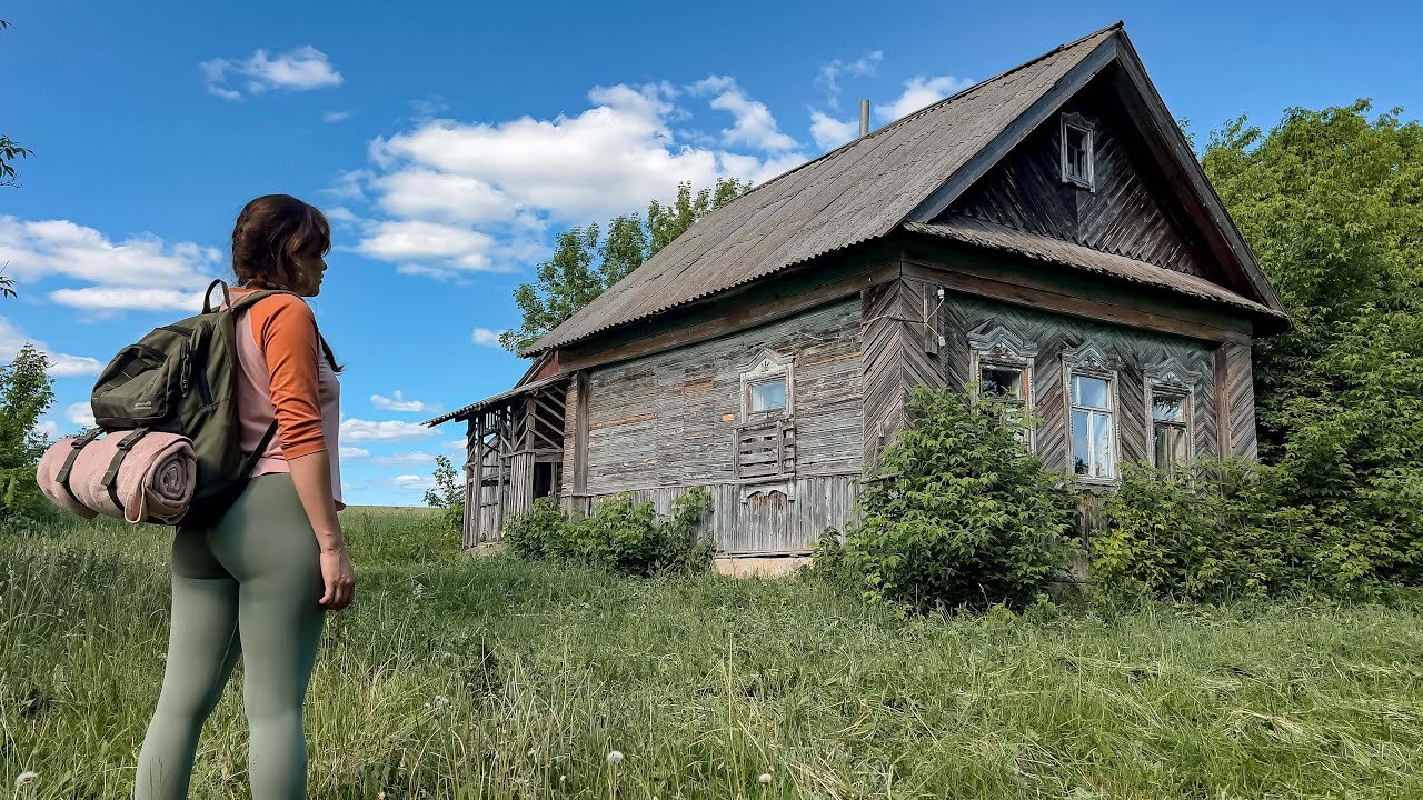 24 hours SOLO GIRL in an abandoned HOUSE ASMR