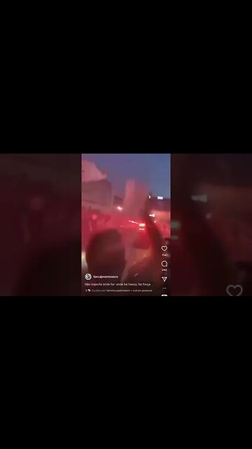 Vascaínos de Espírito Santo dando show antes da partida