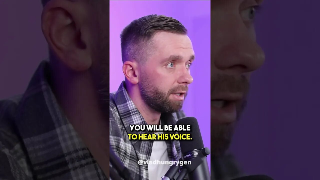 When you lower ⬇️ the noise you’ll be able to hear👂His voice!