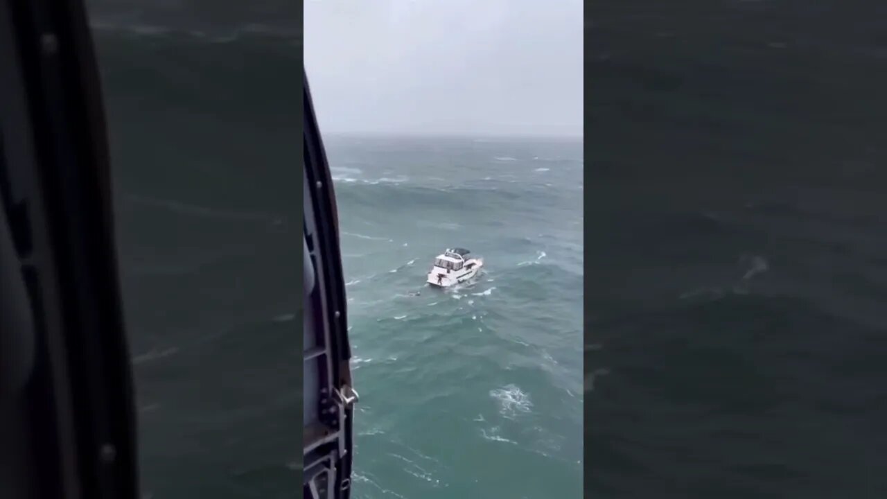 From bad to worse 😳#crazyvideo #coastguard #rescue #military #boatlife #capsized