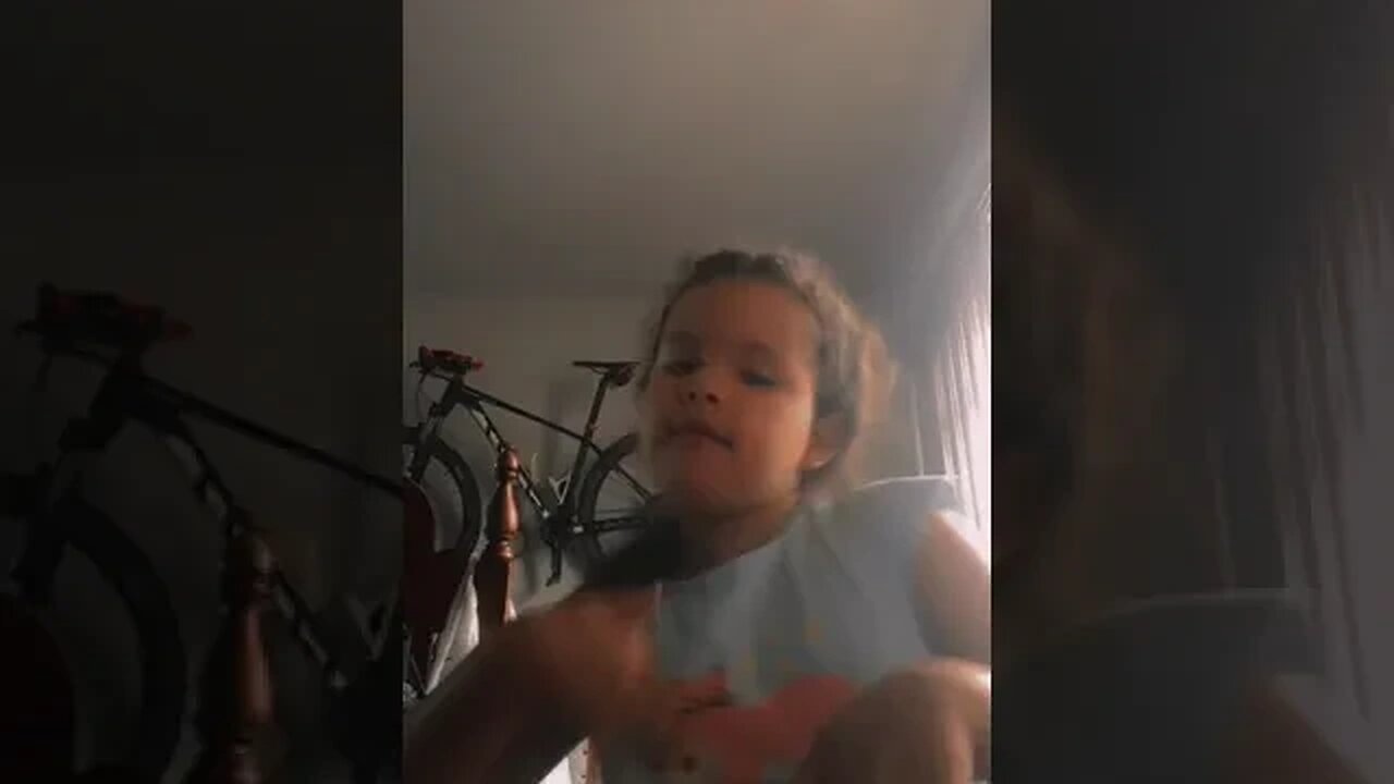 CARACA VEEM DANÇAR COMIGO #tiktok #dancinha #viral #fyp #shorts