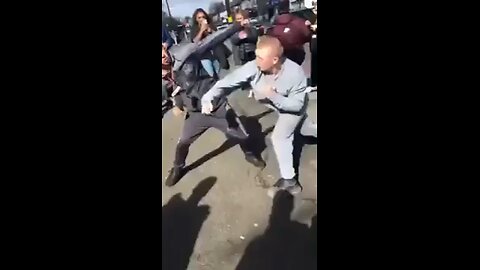 UK Street Fight 😂