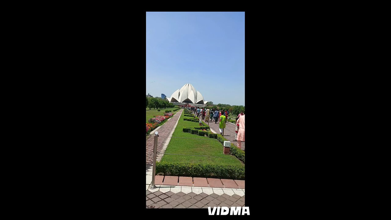 LOTUS TEMPLE IN DELHI