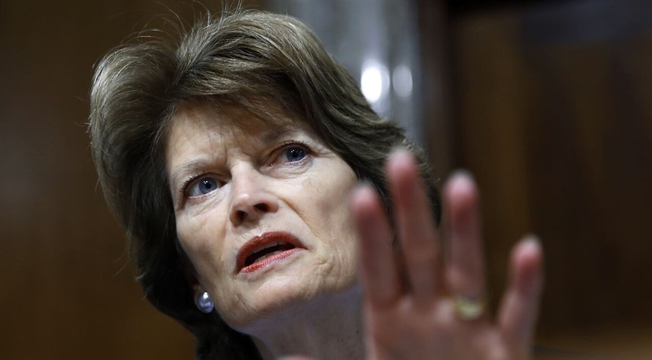 Murkowski Deserves Credit for Side-Stepping NBC News' Gotcha Question on 'Unidentified Object