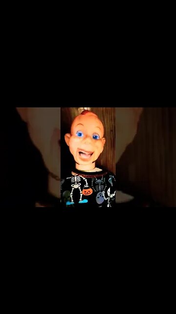 Before Makeover Singing Gorilaz