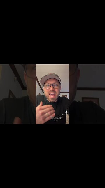 Should you pay for a course? #shorts #shortvideo #marketing #entrepreneur #marketingdigital