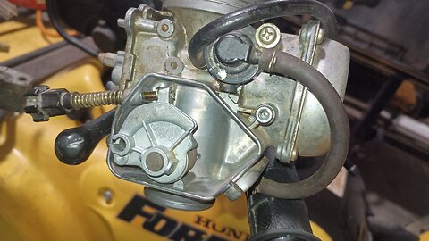 S14E24 - A Crankcase Full of Gasoline - Honda Carb Fix