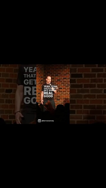 Comedian shows d!ck to crowd #comedy #comedyvideo #funny #standupcomedy #joke #viral #comedian