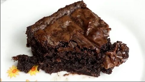 BROWNIE DE NESCAU - SIMPLES, FÁCIL, PRÁTICO E RÁPIDO