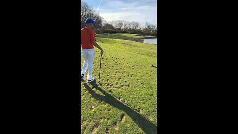 GOLFER HAS MASSIVE EGO AND FAILS