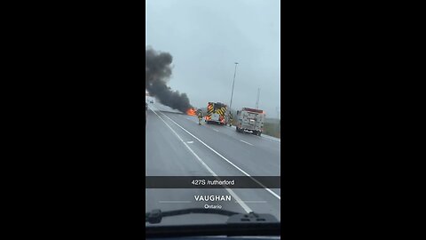 Vehicle Fire On Highway 427 Vaughan