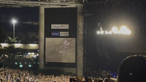 Chris Stapleton Concert 10/14/2022 - What Are You Listening To? #ChrisStapleton #4K #DolbyVisionHDR