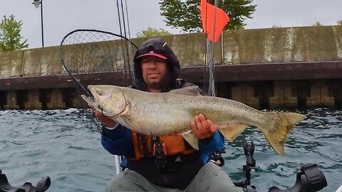 King Salmon Fishing Lake Michigan In Terrible Weather!