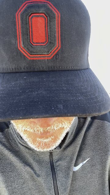 What makes you tear up?? 😎🌴❤️😢