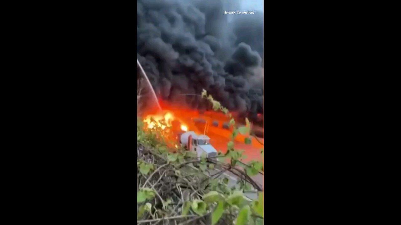 Major Connecticut highway could be shut down for days after massive gas tanker explosion.