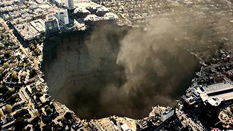 WTF ! UM BURACO GIGANTE APARECE NO MEIO DA CIDADE E ENGOLE TUDO.