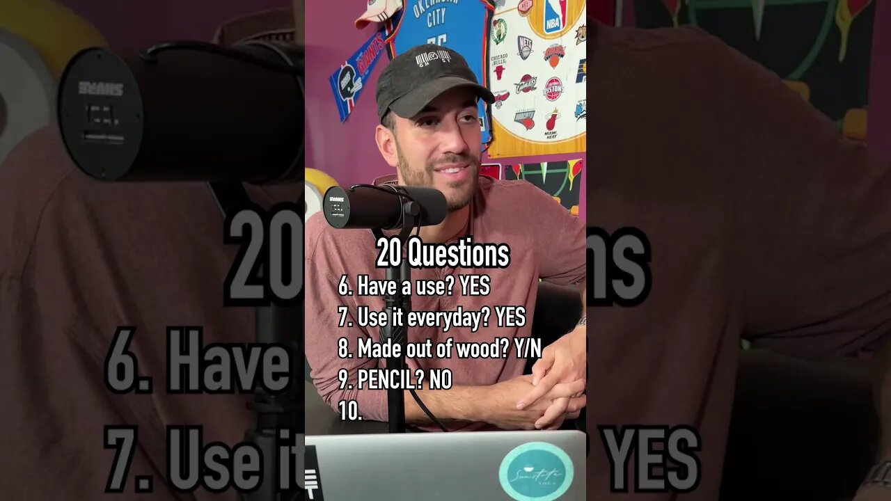 20 questions to guess what Zach is thinking of… 🤔 #shorts #20questions