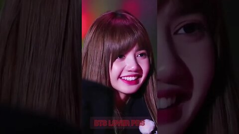 Amazing looks blackpink lisa 💞#blackpink #lisa #shorts ✨